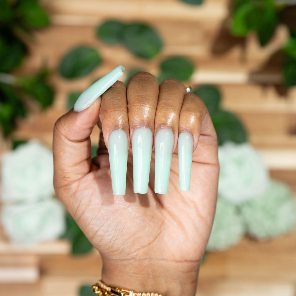 Mint Nail Gel (30ml)